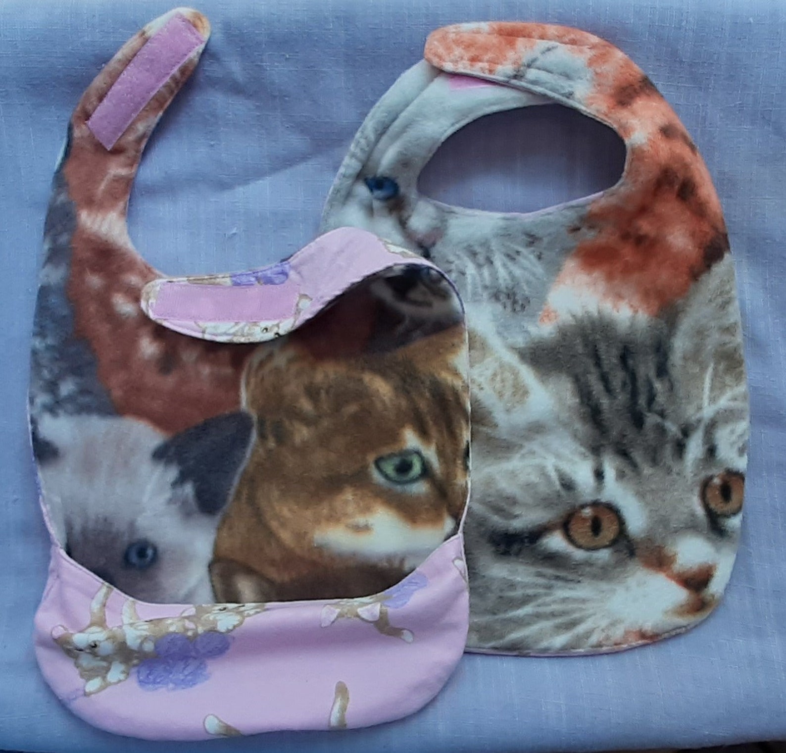 Reversible Small Pocket Bibs Cat and Kitten Flannel With Fleece on the