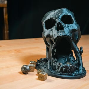 Screaming Skull Dice Tower | Dungeons & Dragons | 3D Printed Dice Rolling Tower for TTRPG Players | DnD Gift | Silky Black Skull