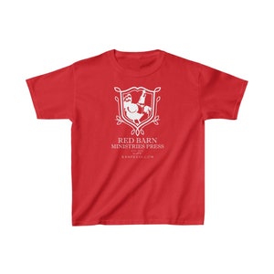 Roter Scheunen-Verlobungs-Gildan Tee