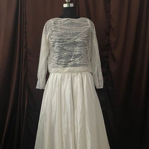 Lace Bridal Crop Top: Wedding Dress Topper, Long Sleeve