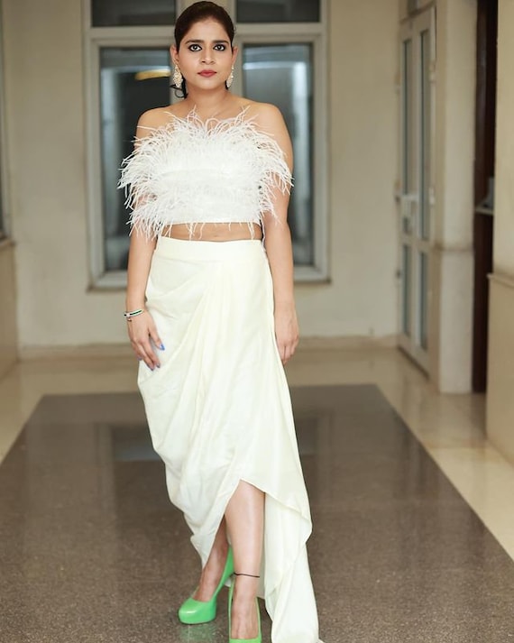 Women's White Cotton Dhoti Pants for Kurti, Crop tops, T-Shirt | Rang –  Mera Rang
