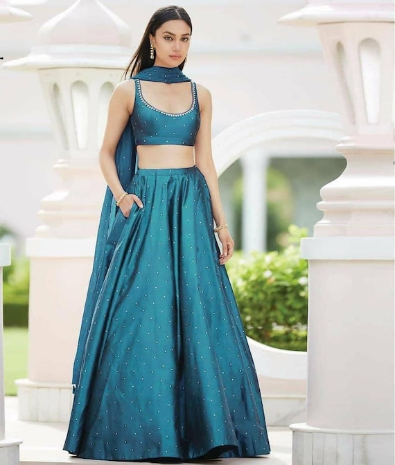 Stitched Designer Skirt With Crop Top And Dupatta party wear Lehenga at Rs  1399 in Surat