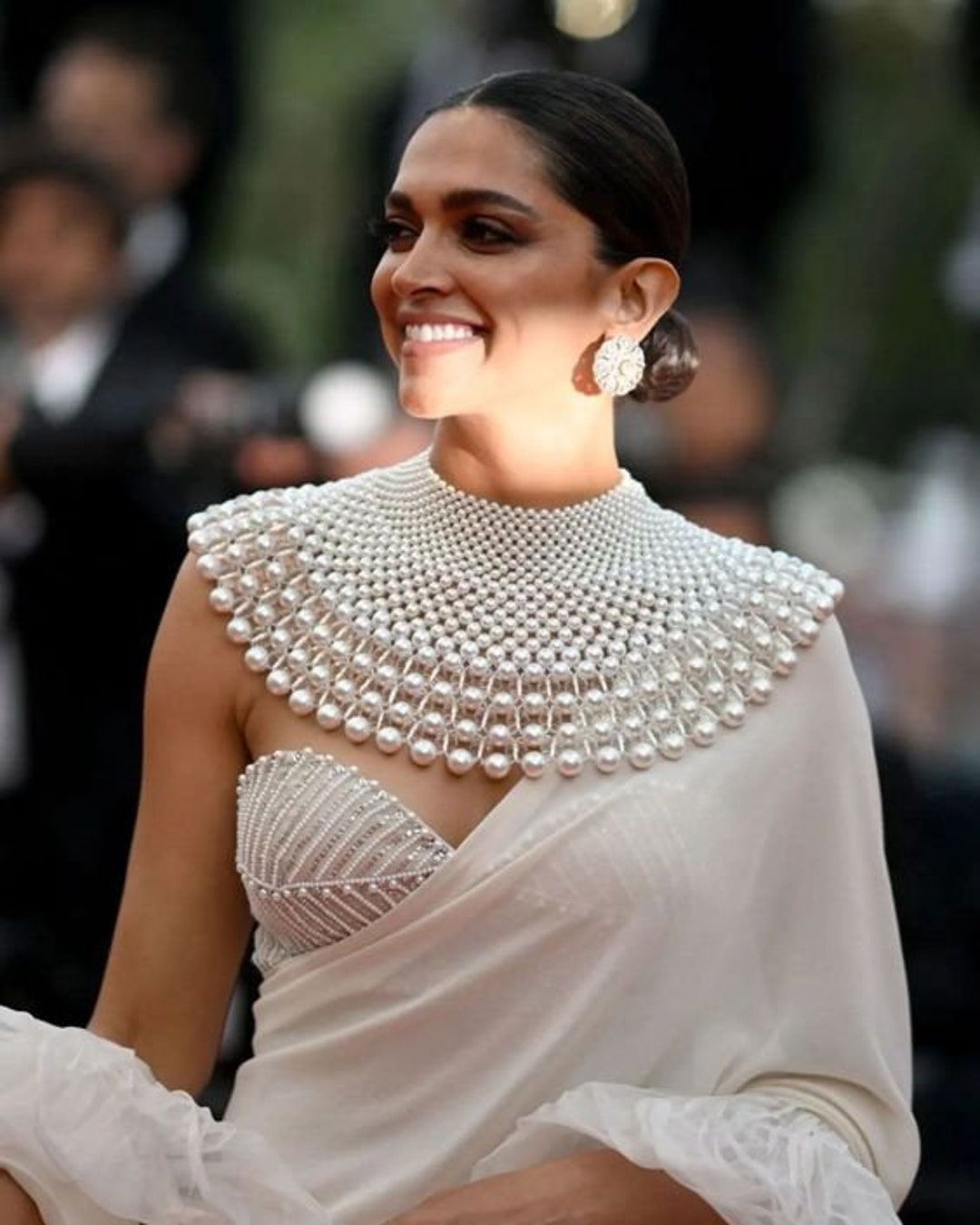 Pearl set with sale saree