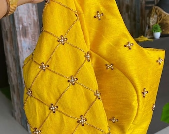 Gold Perlen Saree Bluse: Aari Maggam Work, Benutzerdefinierte Farben