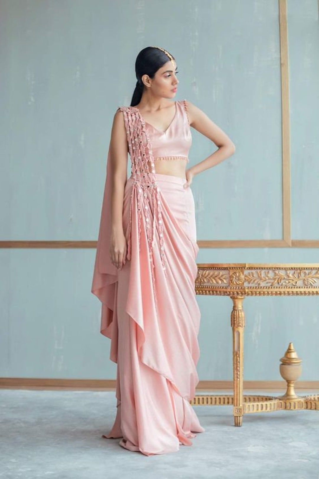 Women Pink Chanderi Floral Attached Dupatta Crop Top