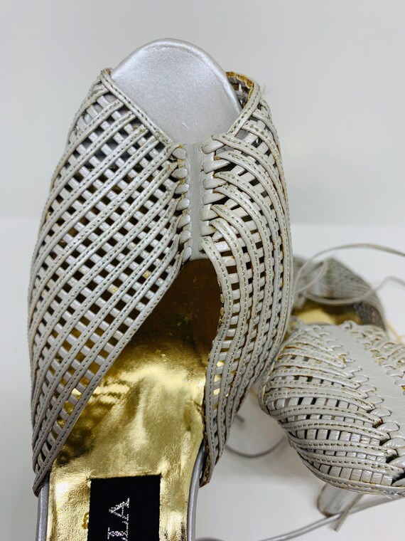 Rene Caovilla gray sandal size 9