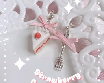 Boucles d'oreilles gâteau aux fraises - Pâte polymère, bijoux culinaires kawaii faits main, faux accessoires de bonbons