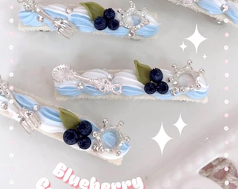 Blaubeer Kuchen Haarspange - Polymer Clay, kawaii handgemachter Lebensmittel Schmuck, Süßigkeiten Accessoires