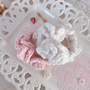 Icing Scrunchie - Kawaii crochet hair accessory, fake sweets accessories