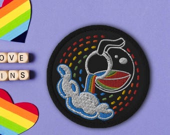 Haftowana naszywka z tęczą kawową, akcesoria LGBTQ+, naszywka festiwalowa z okazji równości, prezent dla transpłciowego miłośnika kofeiny, żywy, kolorowy dodatek
