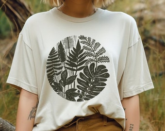 Vintage Botanical Shirt, Beauty of Nature tee, Wildflowers tee shirt,Woodland Ferns, Cottage Core Wonderland ferns shirt