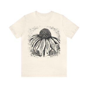 Black eyed Susan tee, flower block print like shirt, vintage tee shirt, daisy t-shirt, distressed shirts, gifts for her,Cottage Core shirt image 2