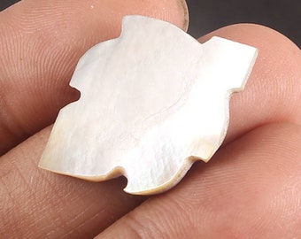 Natural mop gemstone multi flash Designer carved Leaf shape gemstone  Loose gemstone size 31×22×3 mm  12.60 CTS