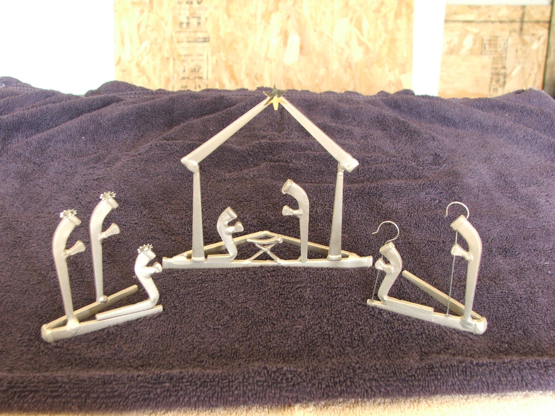 Nativity Scene Metal Art Crafted Out of Nails Etsy
