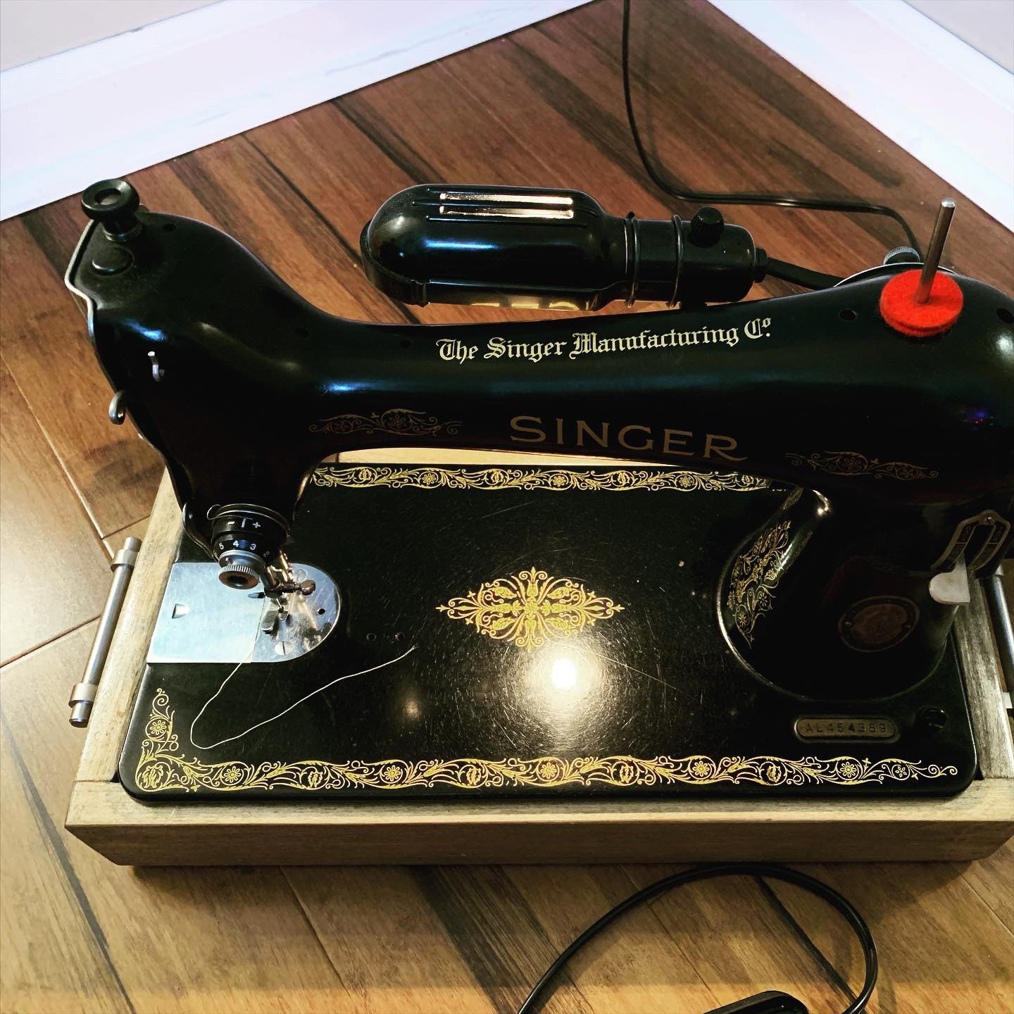 Vintage Singer Class 66 Sewing Machine, 1953 Singer, Sewing