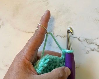 Closed loop crochet/knitting ring, gift for knitters and crocheters, crochet helper, crochet supplies, knitting helper, mobility aid