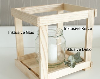 Holzlaterne aus Klötzchen - handgemacht - inklusive Glas / weißer Kerze / getrockneter Eukalyptuszweig