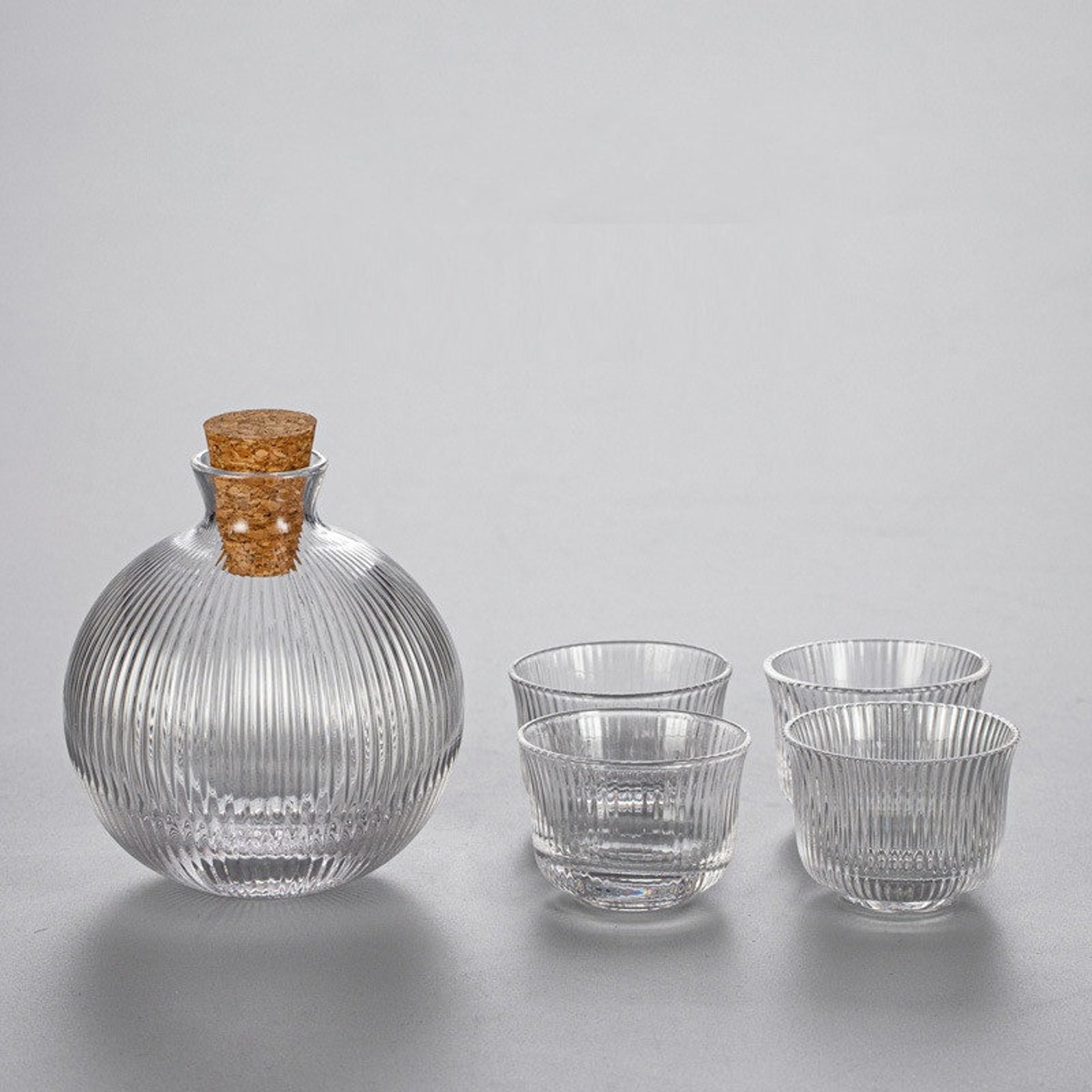 Saké japonais en verre set avec bouteille de saké et verre de Etsy