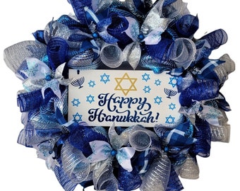 Hanukkah wreath, Happy Hanukkah wreath, Chanukah wreath, blue and silver wreath, Hanukkah wreath for front door, Hanukkah door hanger