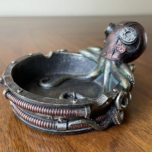 Decorative Handmade Steampunk Octopus Ash Tray