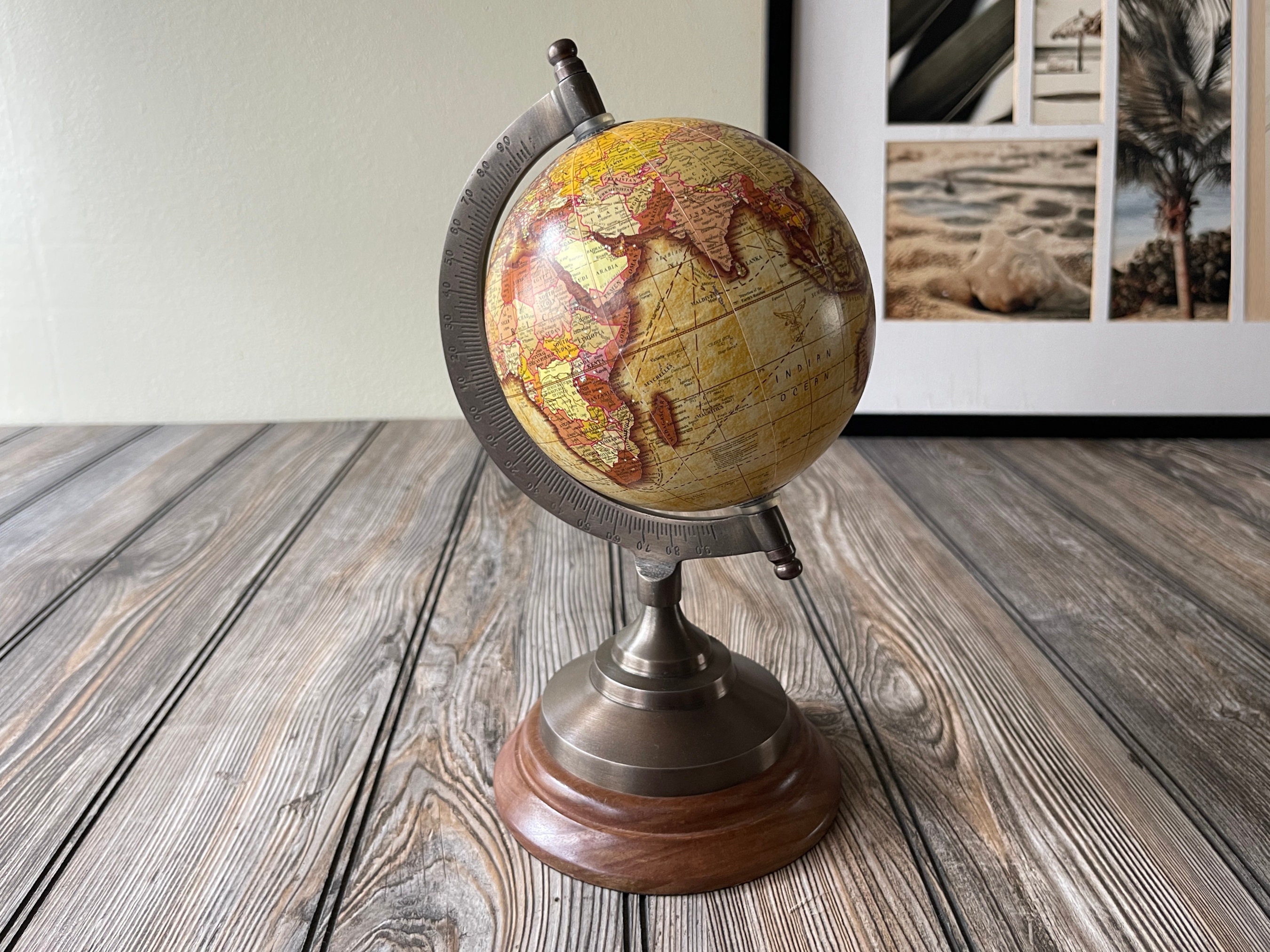 Globe Terrestre Vintage En Verre