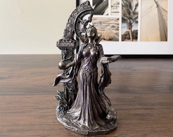 The Wiccan Queen Of Witches Aradia Statute