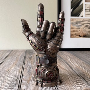 Steampunk Gauntlet Of Love Hand Statue Decor