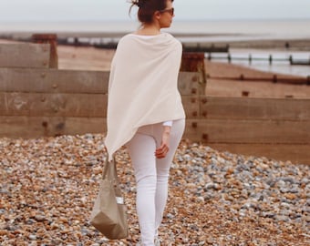 Upcycled Cashmere Blend Poncho in Off White