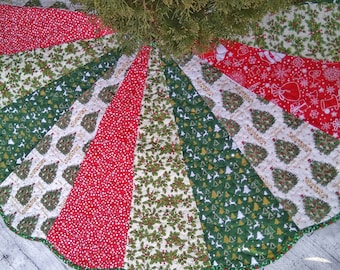 Falda para árbol de Navidad personalizada: decoración navideña acolchada con retazos