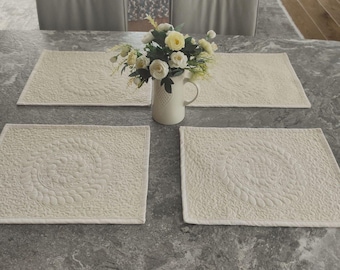 Floral Quilted Placemats - Set of 4, 6, or 8 - Handmade table mats Holiday Table Decor