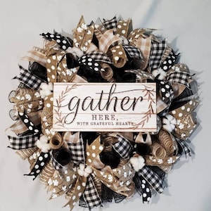 Gather Here Everyday Farmhouse Cotton Country Welcome Deco Mesh Kranz