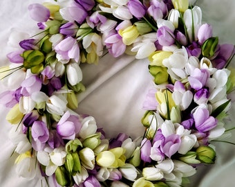 20" Faux Tulip Spring and Summer Wreath
