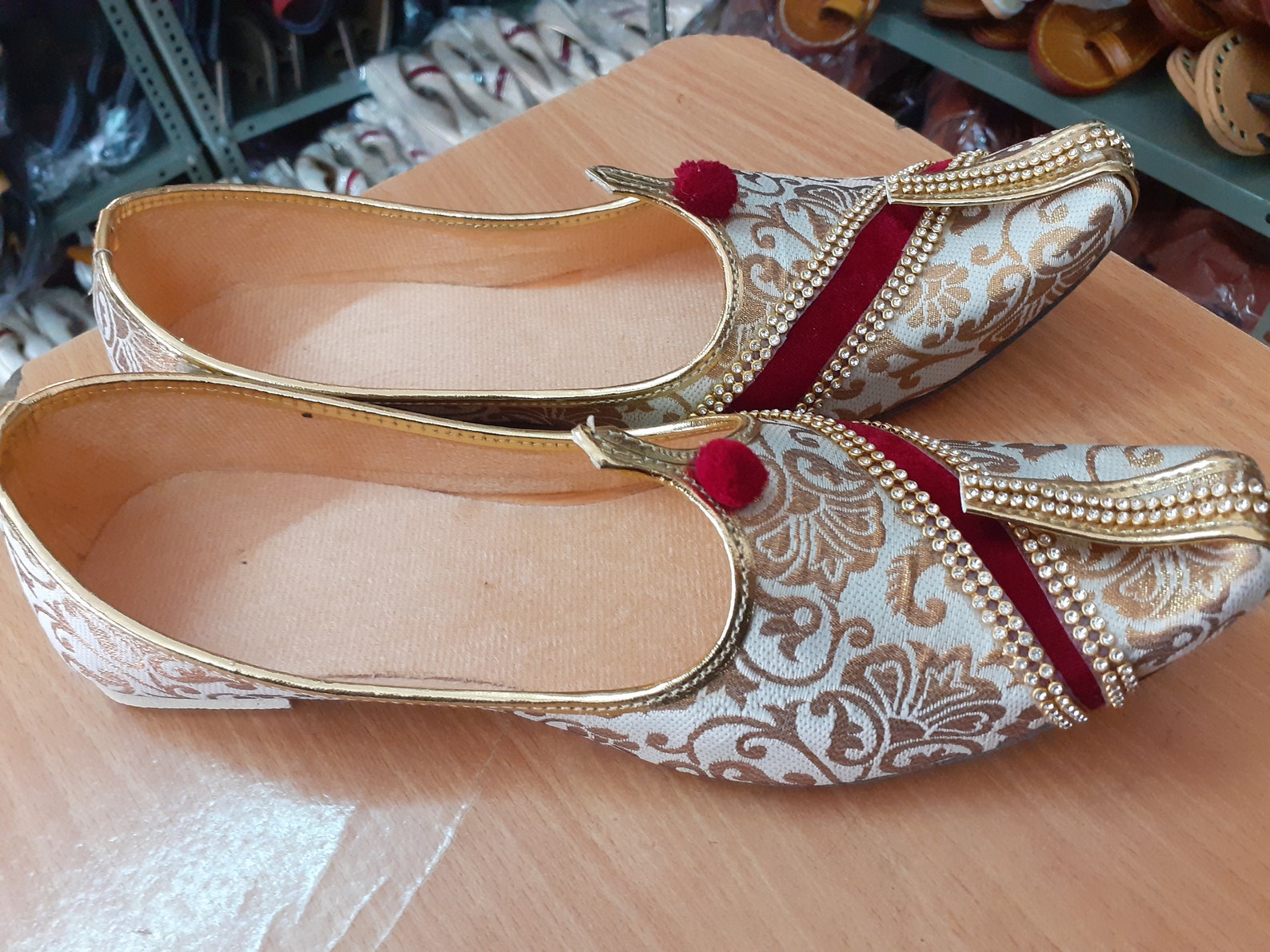 traditional footwear for men