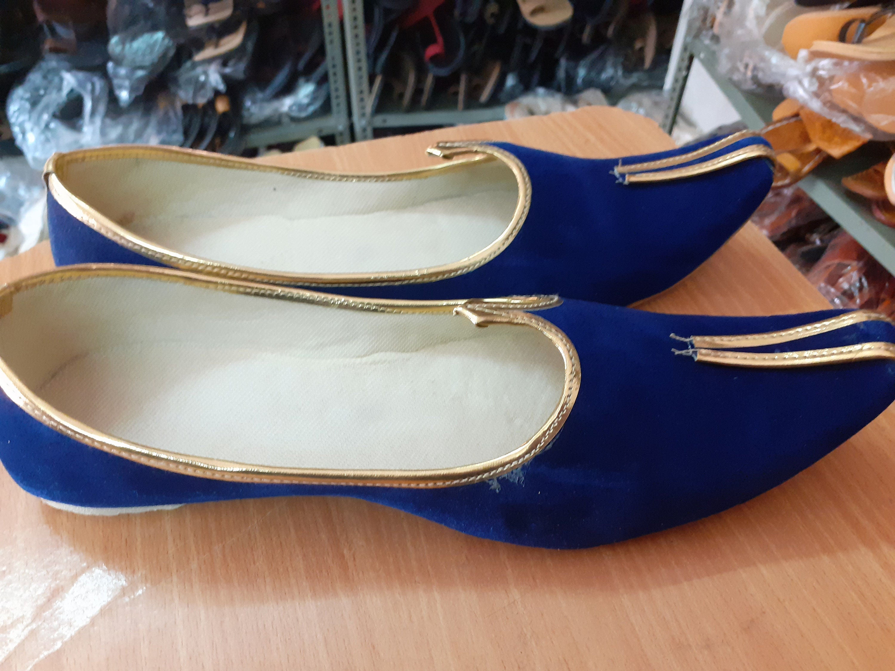 Buy Mojari for Indian Men's Blue Velvet Shoes Sherwani Online in India ...