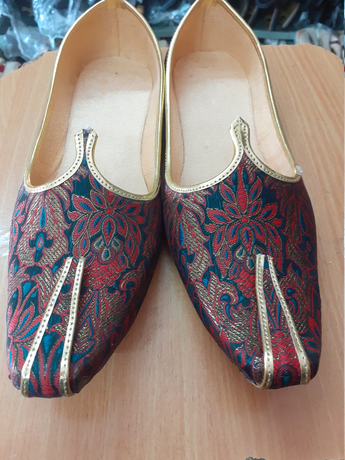 Indian Wedding Shoes Mens Multicolor Wedding Mojari Shoes For Men Indian Handmade | Etsy