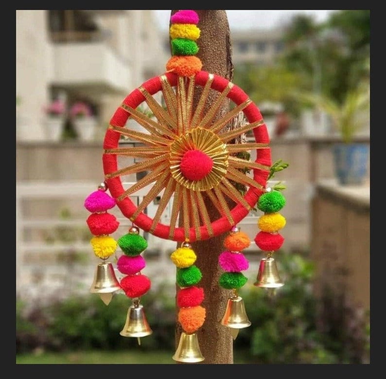 100 PCS FREE SHIPPING Multicolor Indian Dream Catchers, Indian Wedding Decoration, Mehndi Decor, Party Backdrop, Pom Pom, Gota Hangings 画像 5