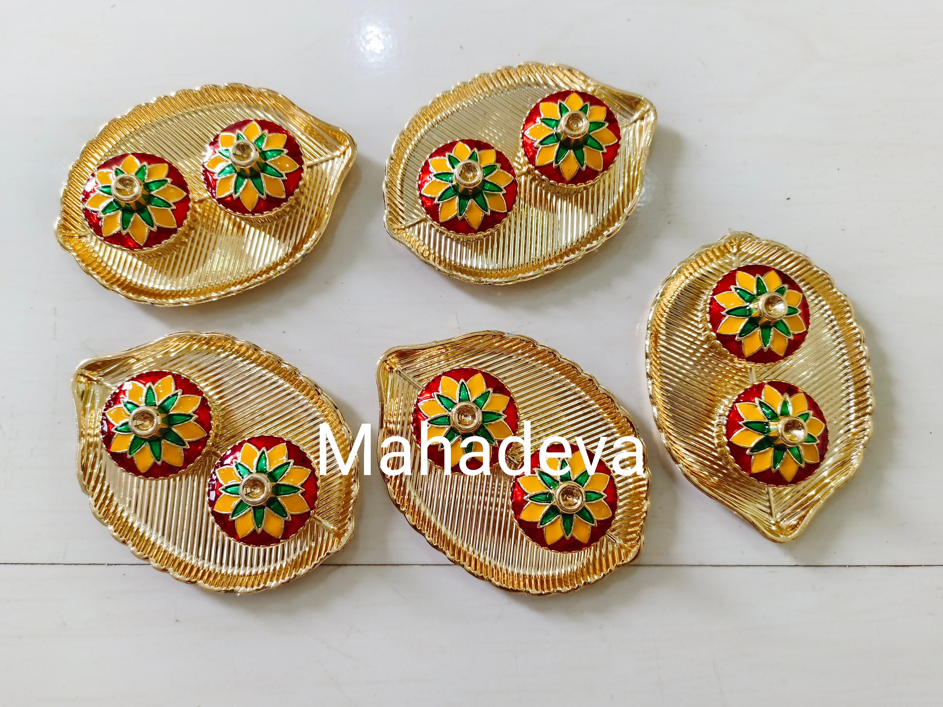 Traditional Flower Pattern Haldi Kumkum Packets, For Pooja at Rs