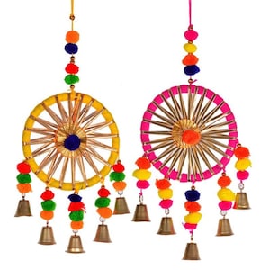 100 PCS FREE SHIPPING Multicolor Indian Dream Catchers, Indian Wedding Decoration, Mehndi Decor, Party Backdrop, Pom Pom, Gota Hangings 画像 4