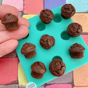 Silicone mold / mould of little muffins