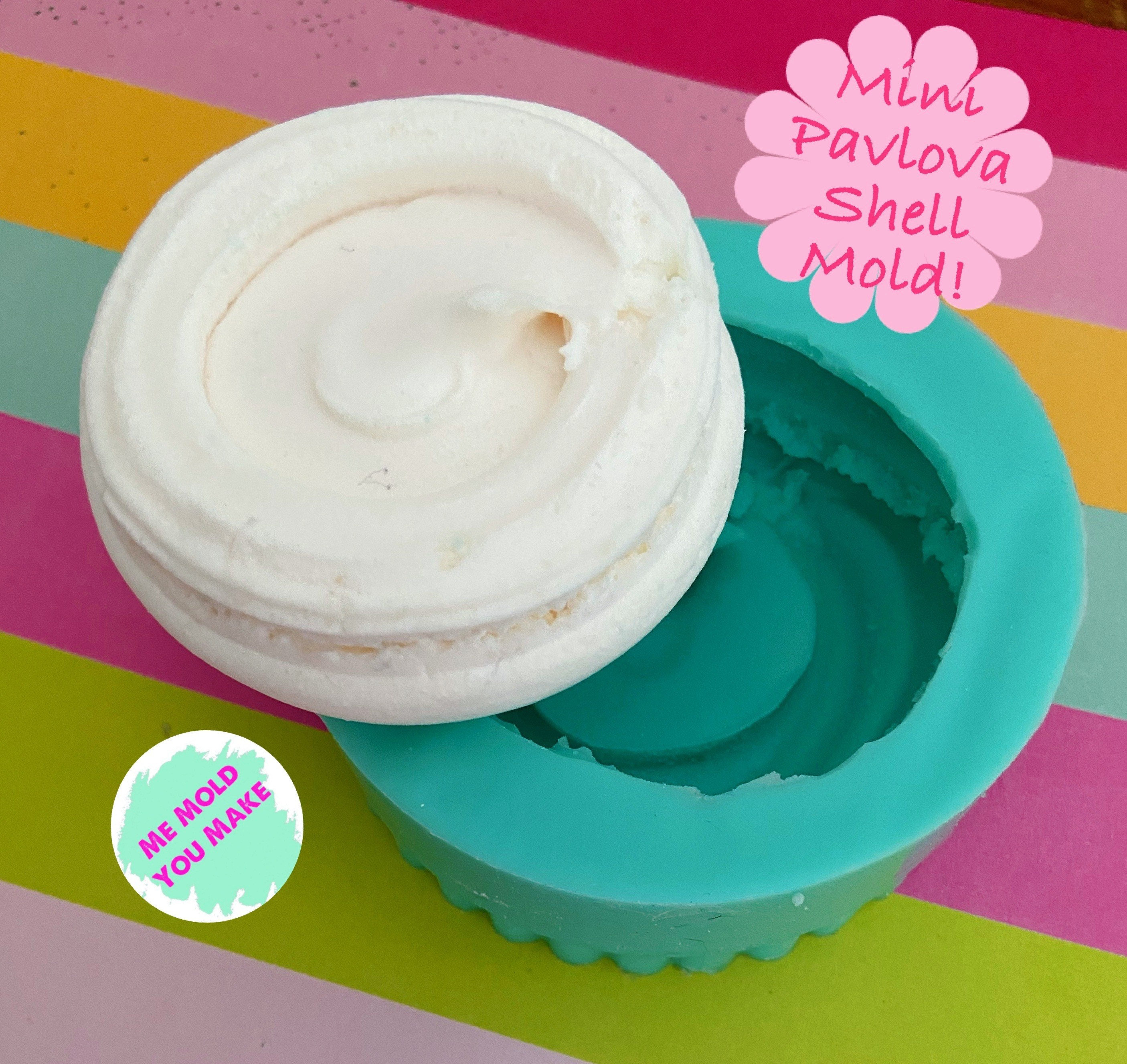 Silicone mold of a mini pavlova shell