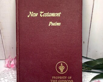 ヴィンテージの「新約聖書 - 詩篇」の本