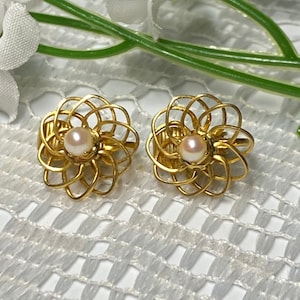 Vintage Clip On Earrings