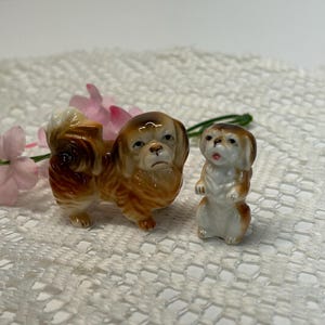 Vintage Small Pomeranian Dog Figurines