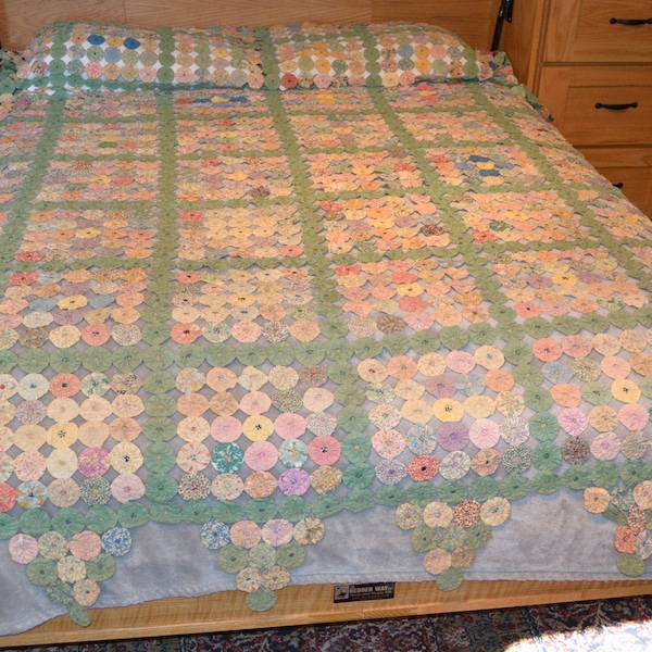 Vintage Yoyo Quilt, Multicolored Single Quilt, Daybed, Yoyo Bedspread,Single Size Handmade Quilt, Depression Era, 1920s, 1930s