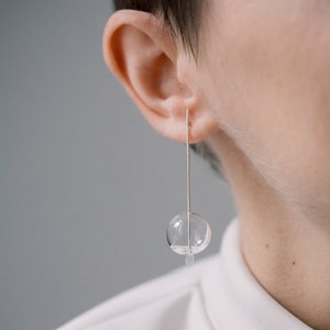 Handmade Glass Bead Earrings – Minimalist Contemporary Jewelry, Modern Everyday & Bridal Earrings, Made in Berlin
