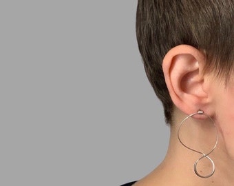 Einzigartige Ohrringe, Statement dünne Silberohrringe, geometrische Ohrringe