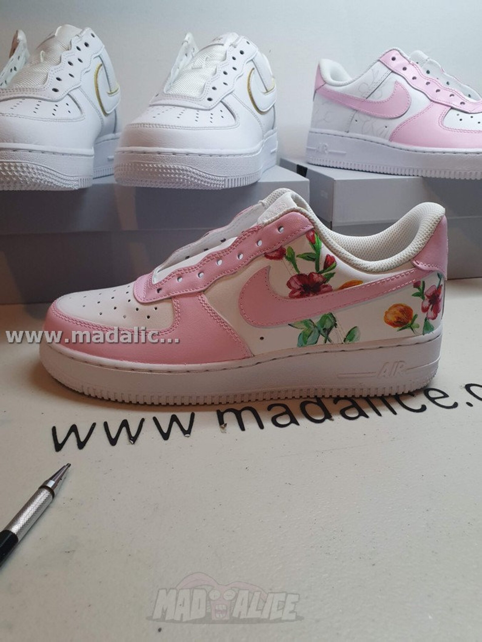 custom nike air force 1 pink