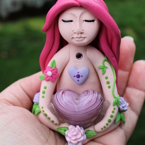 Clay Goddess, Mushroom Goddess, Love Goddess, Altar Goddess, Witch Statue, Altar Decor, Cottagecore, Mushies, Ravens Love Goddess