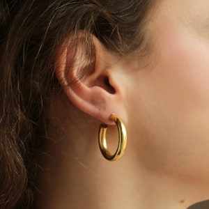 Bold Tube Hoops, Simple thick hoops