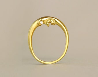 Diamond Moon Ring – Crescent Moon Face Ring – Topaz Eye Celestial Ring – Sculptural Band – Delicate Moon Jewelry – USA Duties Included